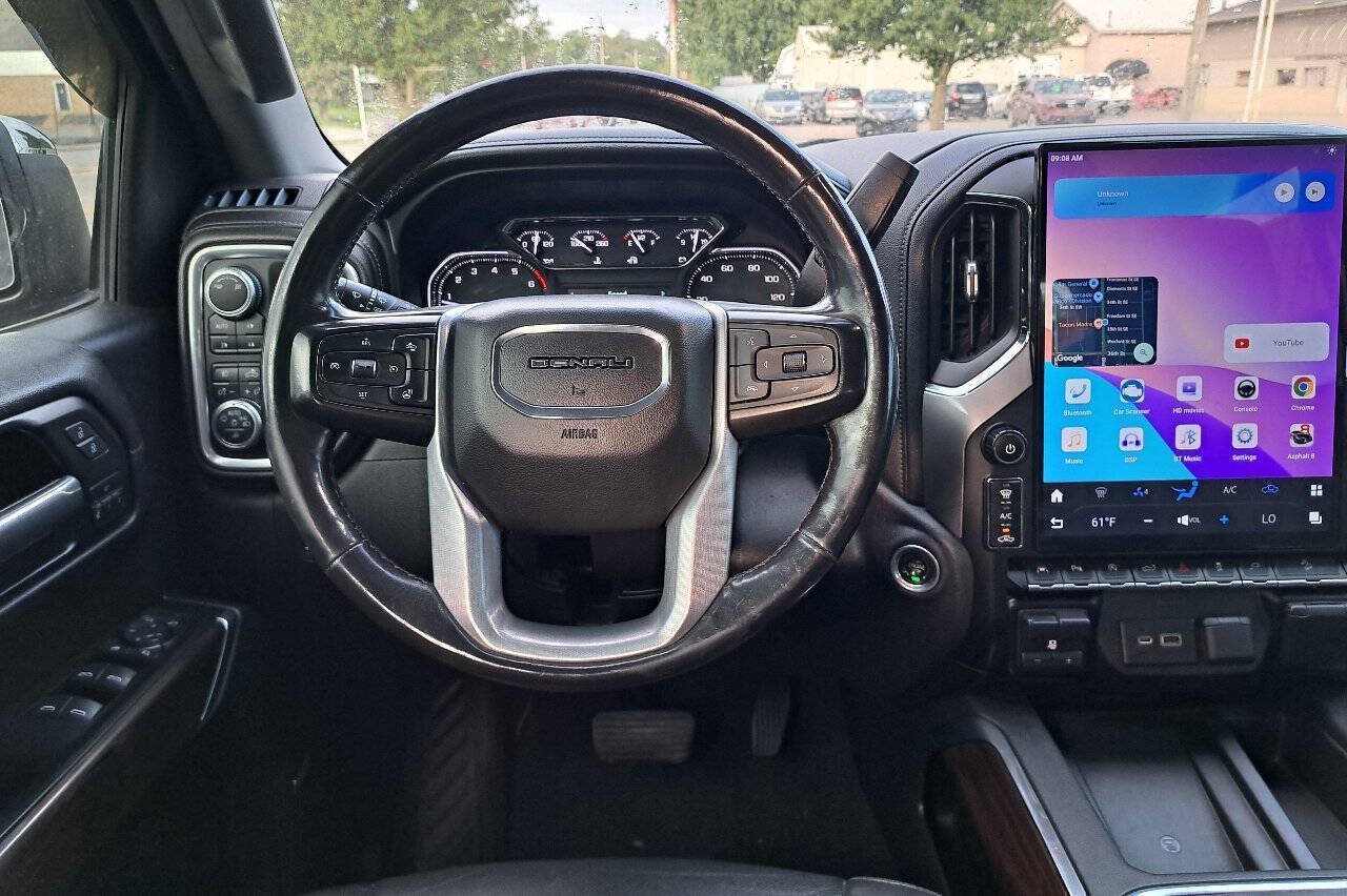 Used 2019 GMC Sierra 1500 SLT w/ SLT Premium Plus Package AWD/4WD image 9
