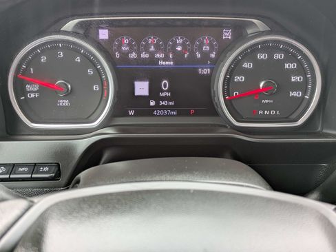 Used 2022 Chevrolet Silverado 1500 LTZ w/ Technology Package AWD/4WD image 34