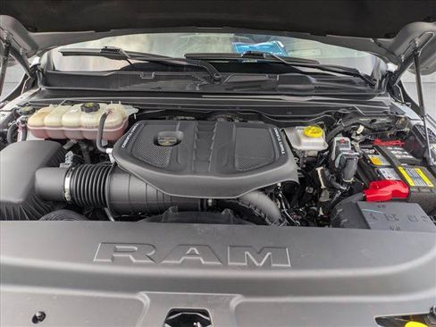 Used 2025 RAM 1500 Limited AWD/4WD image 20