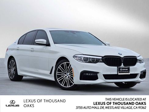 Used 2019 BMW 530e w/ M Sport Package image 1