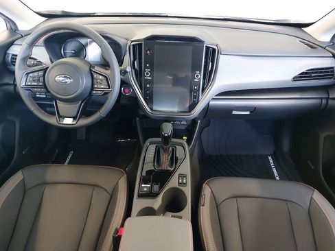 Used 2025 Subaru Crosstrek 2.5i Limited w/ Crosstrek Mirror Package image 9