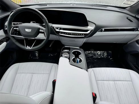 New 2026 Cadillac Lyriq Premium Sport image 18