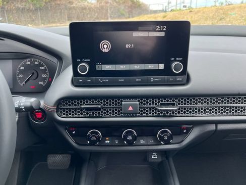 Used 2025 Honda HR-V Sport image 22