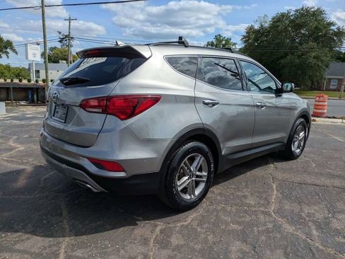 Used 2018 Hyundai Santa Fe Sport w/ 2.4L Value Package 02 FWD image 4