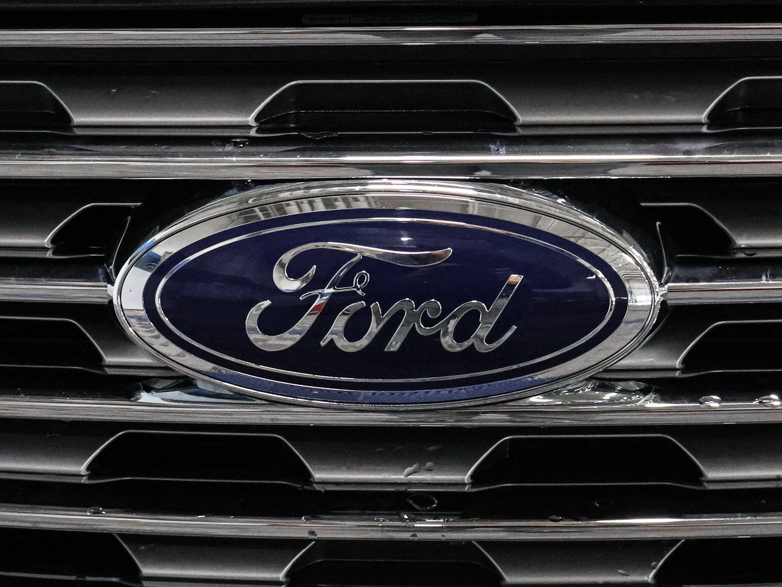 Certified 2020 Ford Edge SEL AWD/4WD image 13