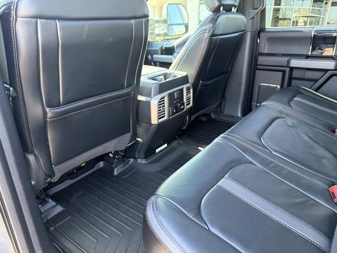 Used 2020 Ford F250 Platinum image 17