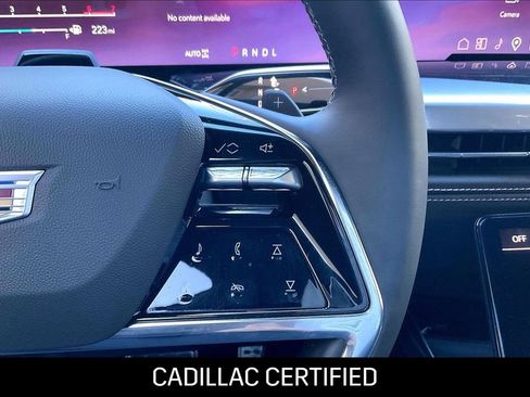 Used 2026 Cadillac Escalade ESV Sport w/ LPO, ONYX Package image 24