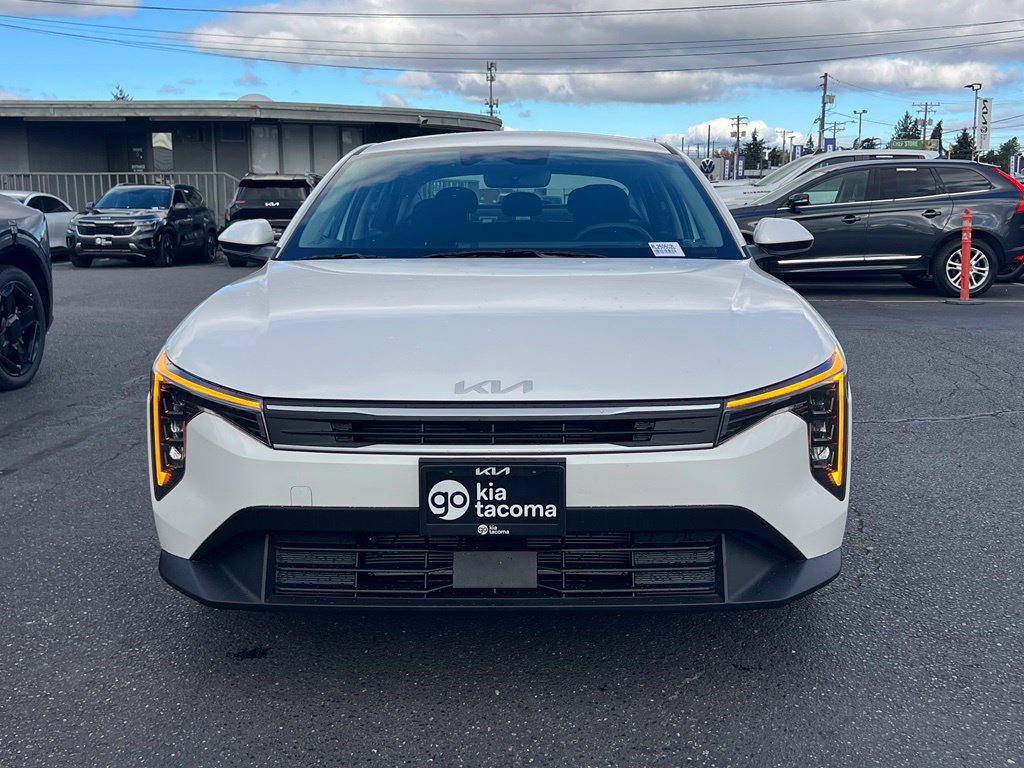 Used 2025 Kia K4 FWD image 4