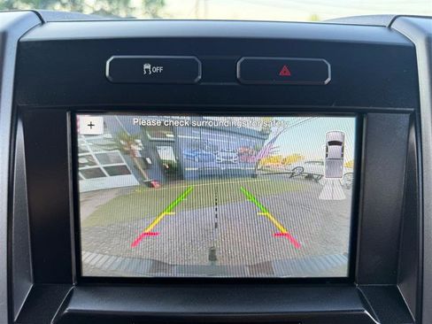 Used 2016 Ford F150 XLT w/ Equipment Group 302A Luxury image 24