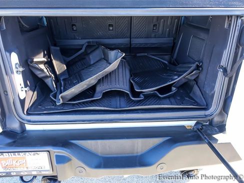 Used 2023 Ford Bronco Wildtrak image 23