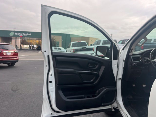 Used 2019 Nissan Titan S w/ S Utility Package AWD/4WD image 30
