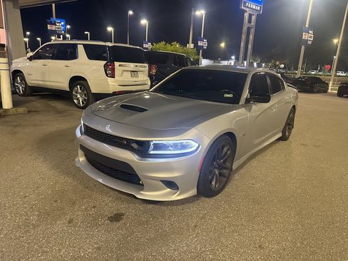 Used 2023 Dodge Charger Scat Pack w/ Navigation & Travel Group image 3
