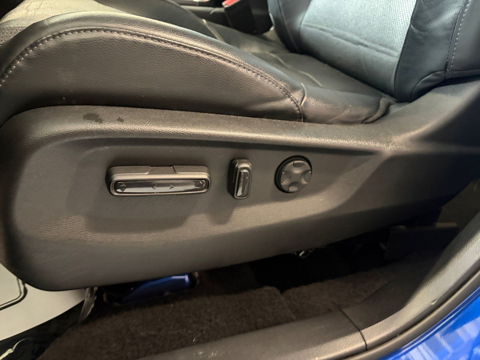 Used 2022 Honda CR-V EX-L image 14
