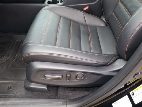 Used 2025 Honda CR-V Sport-L image 16