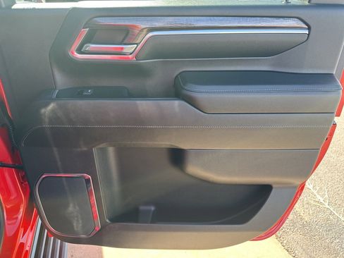 Used 2024 Chevrolet Silverado 2500 LTZ w/ LTZ Plus Package image 25