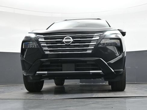 Certified 2026 Nissan Rogue SV FWD image 49