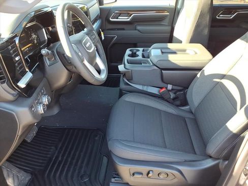 New 2026 GMC Sierra 2500 SLE w/ SLE Value Package; image 3