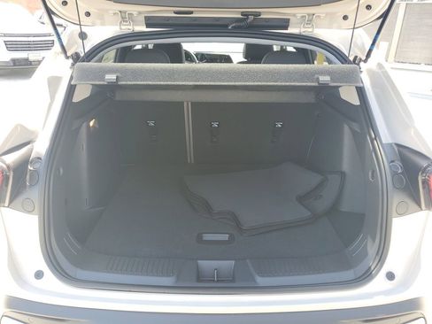 New 2026 Chevrolet Trax ACTIV w/ Driver Confidence Package FWD image 10