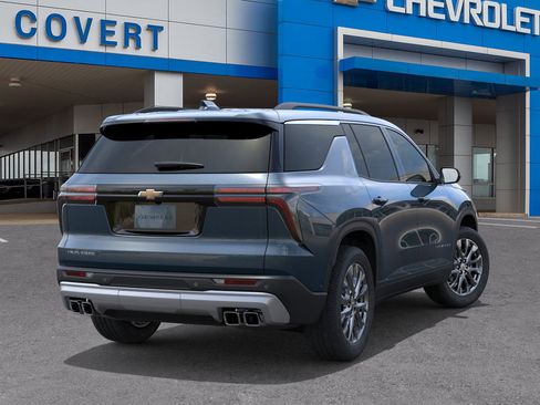 New 2026 Chevrolet Traverse LT w/ Sun and Wheel Package image 4