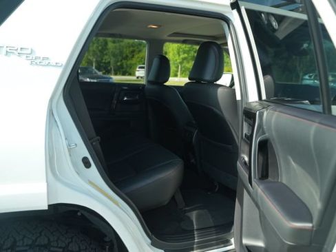 Used 2021 Toyota 4Runner TRD Off-Road Premium w/ Moonroof Package AWD/4WD image 23