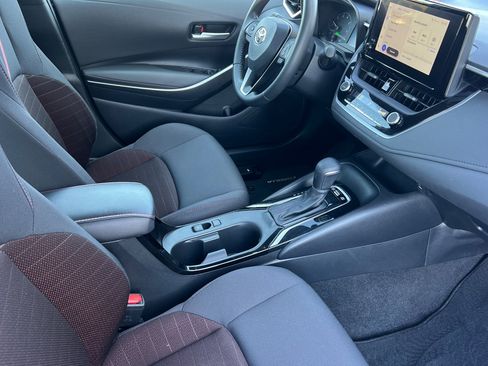 Certified 2024 Toyota Corolla SE FWD image 15
