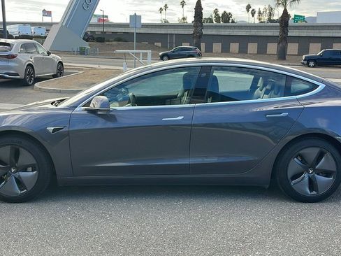 Used 2018 Tesla Model 3 Long Range image 12