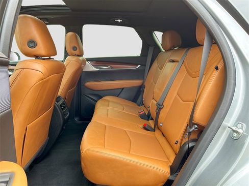 Used 2024 Cadillac XT5 Premium Luxury image 25