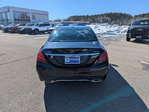Used 2020 Mercedes-Benz C 300 4MATIC Sedan image 4