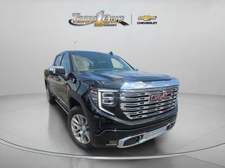 Used 2025 GMC Sierra 1500 Denali w/ Technology Package AWD/4WD video 1