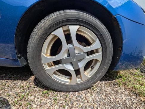 Used 2004 Saturn ION Level 3 w/ Travel Pkg FWD image 19