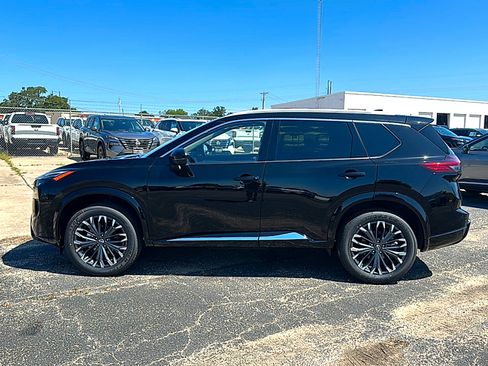 New 2026 Nissan Rogue Platinum w/ Platinum Premium Package AWD/4WD image 5