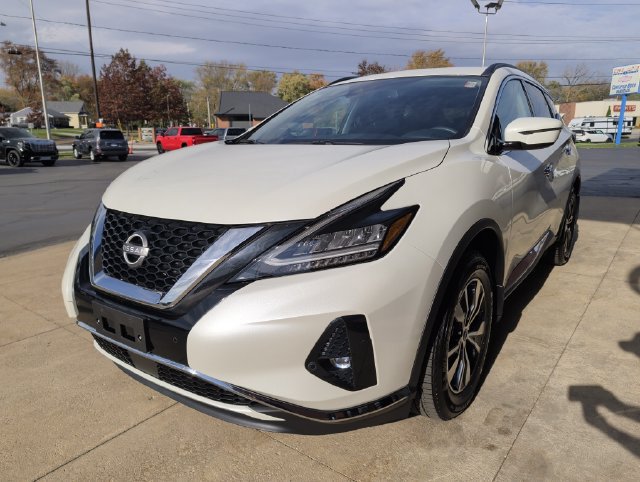 Used 2024 Nissan Murano SV AWD/4WD image 3