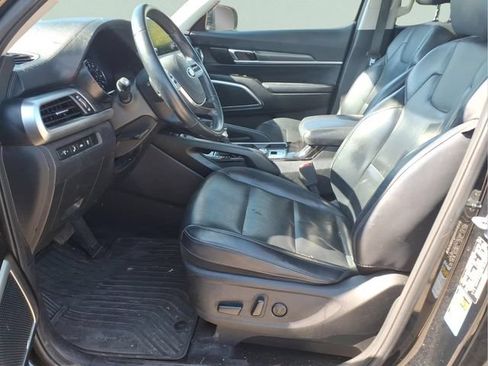 Used 2020 Kia Telluride S FWD image 18