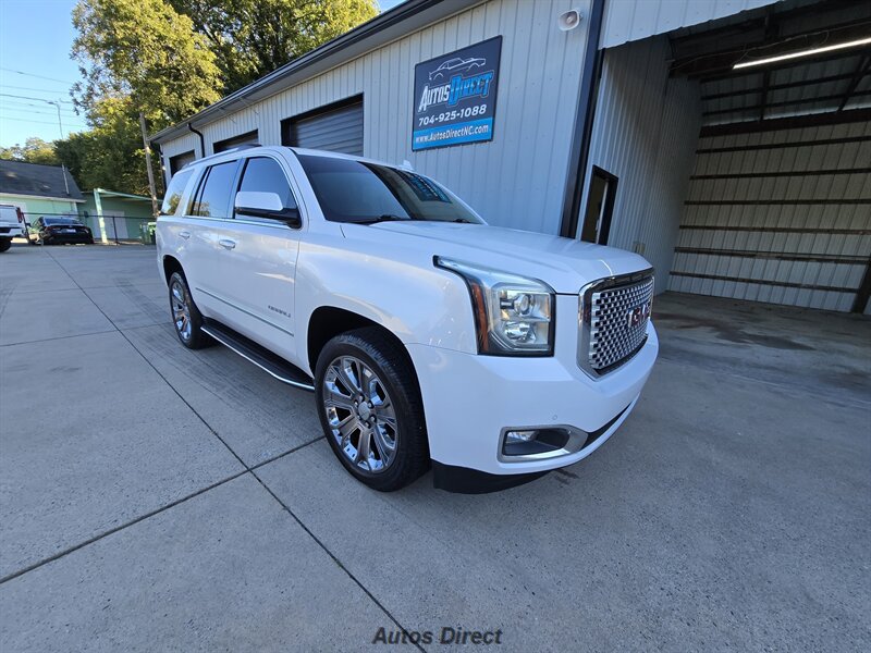 Used 2017 GMC Yukon Denali w/ Open Road Package AWD/4WD image 13