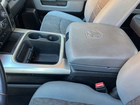 Used 2018 RAM 1500 SLT image 24