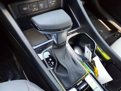 Certified 2025 Hyundai Santa Cruz SEL image 23