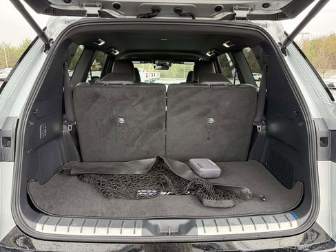 Used 2026 Lexus TX 500h AWD image 29