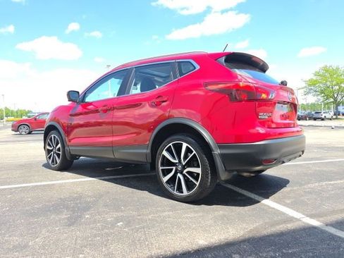 Used 2018 Nissan Rogue Sport SL w/ SL Premium Package AWD/4WD image 6