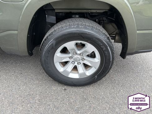 Used 2021 RAM 1500 Laramie AWD/4WD image 25