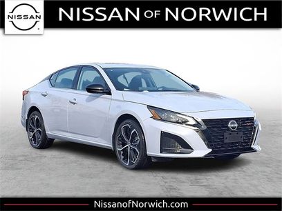 New 2025 Nissan Altima 2.5 SR w/ SR Premium Package