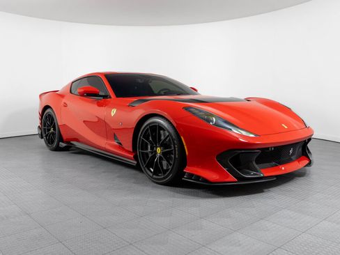 Used 2023 Ferrari 812 Competizione RWD image 71