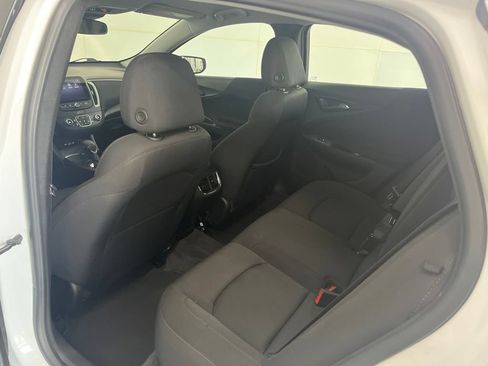 Used 2024 Chevrolet Malibu LT FWD image 24