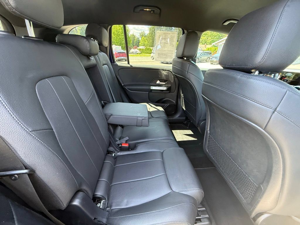 Used 2020 Mercedes-Benz GLB 250 4MATIC image 14