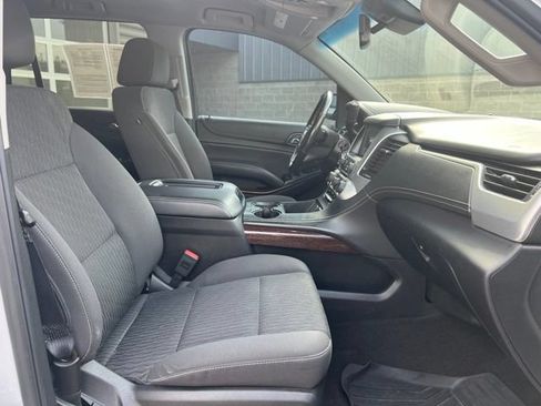 Used 2018 GMC Yukon SLE w/ Convenience Package AWD/4WD image 11