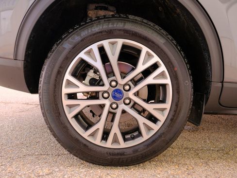 Used 2022 Ford Escape SEL image 42