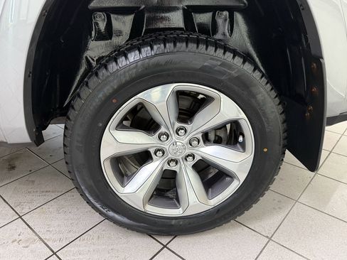 Used 2021 RAM 1500 Limited AWD/4WD image 13