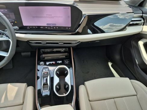 New 2026 Audi A6 Premium Plus AWD/4WD image 13