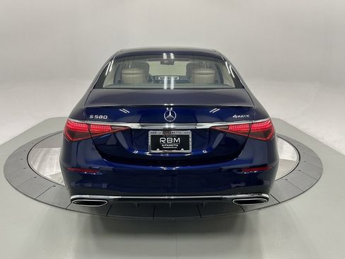 Used 2024 Mercedes-Benz S 580 4MATIC Sedan image 6