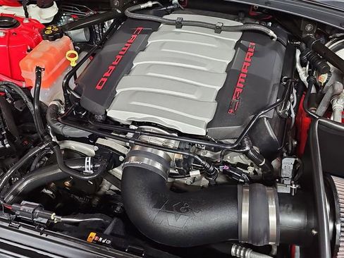 Used 2019 Chevrolet Camaro SS image 27