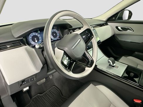 Certified 2025 Land Rover Range Rover Velar S image 20